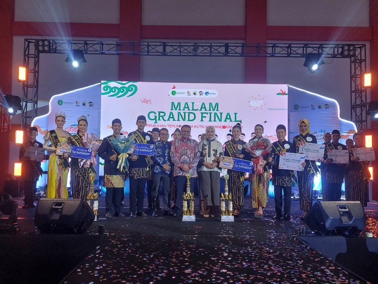Grand Final pemilihan Teruna Dara Kukar tahun 2025 (*)