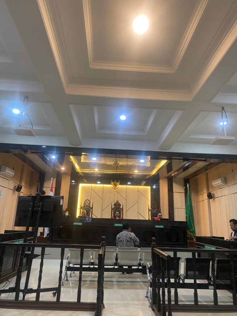 Ruang persidangan